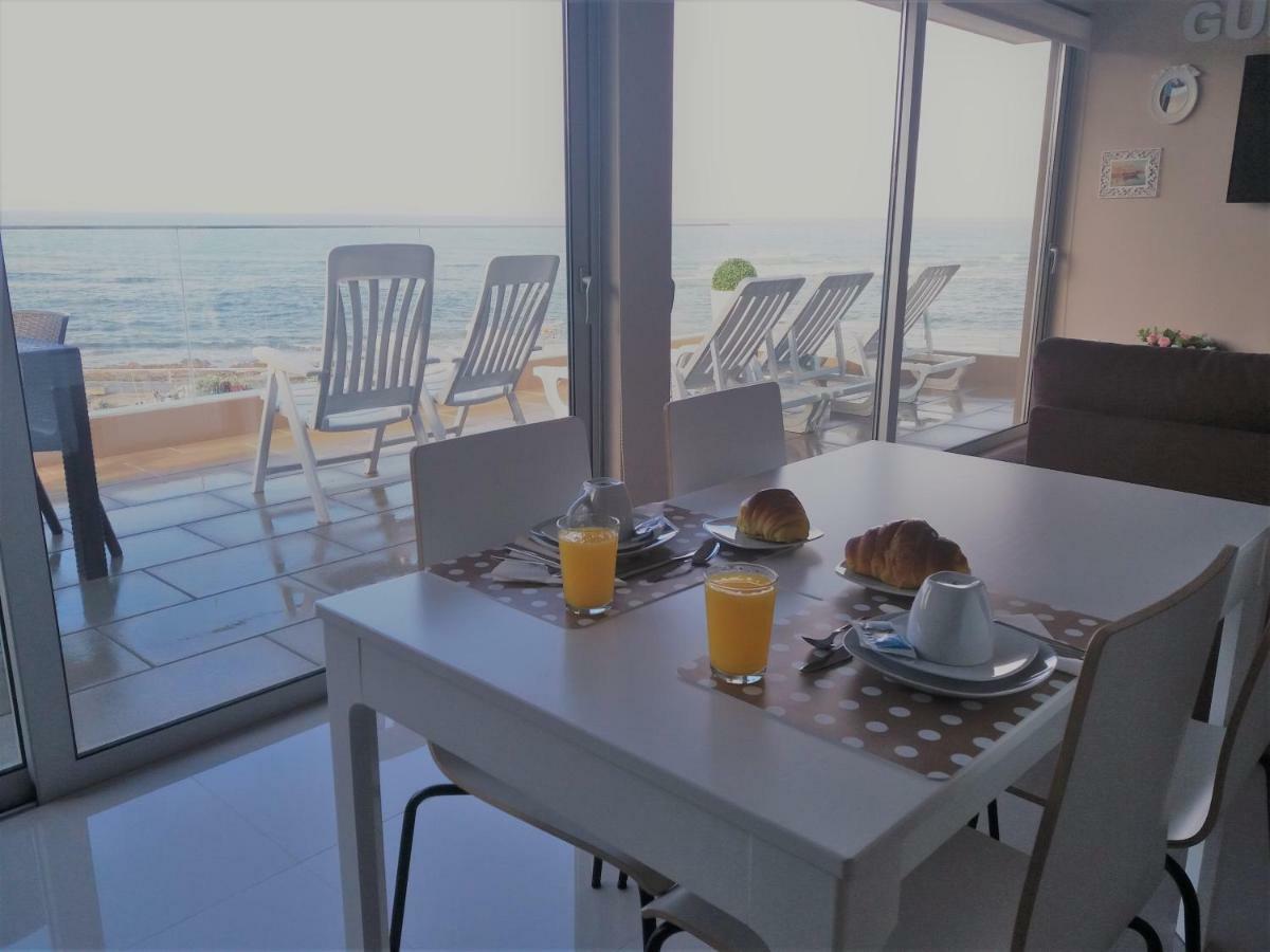 Cmb Guesthouse Apúlia Exteriör bild