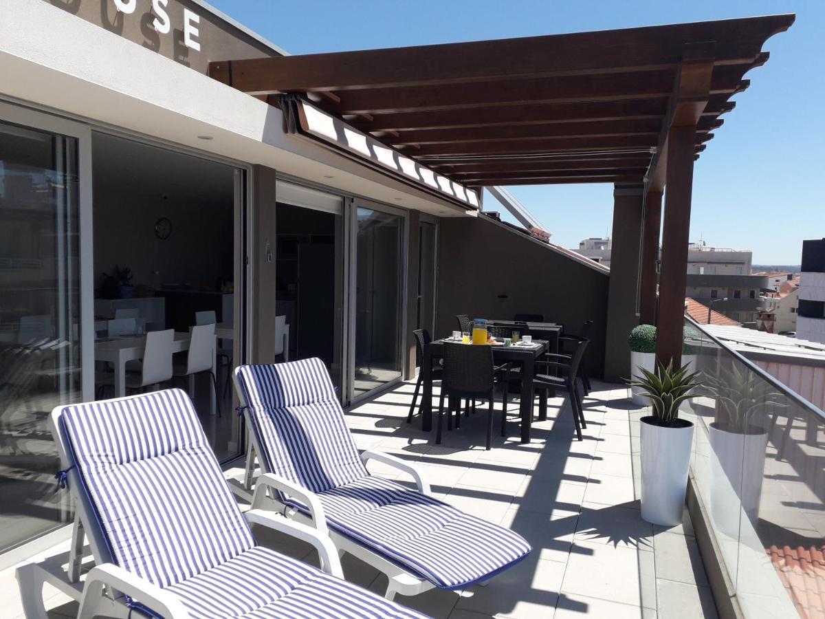 Cmb Guesthouse Apúlia Exteriör bild